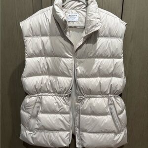 Athleta Cascade Down Puffer Vest – XL – Cream/Beige